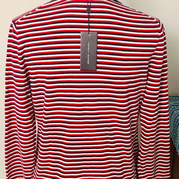 NWT Tommy Hilfiger Women’s Striped Pullover . - Picture 4 of 11